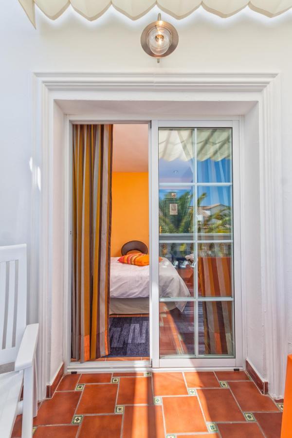 Double Room with Balcony,835512305:JPEG