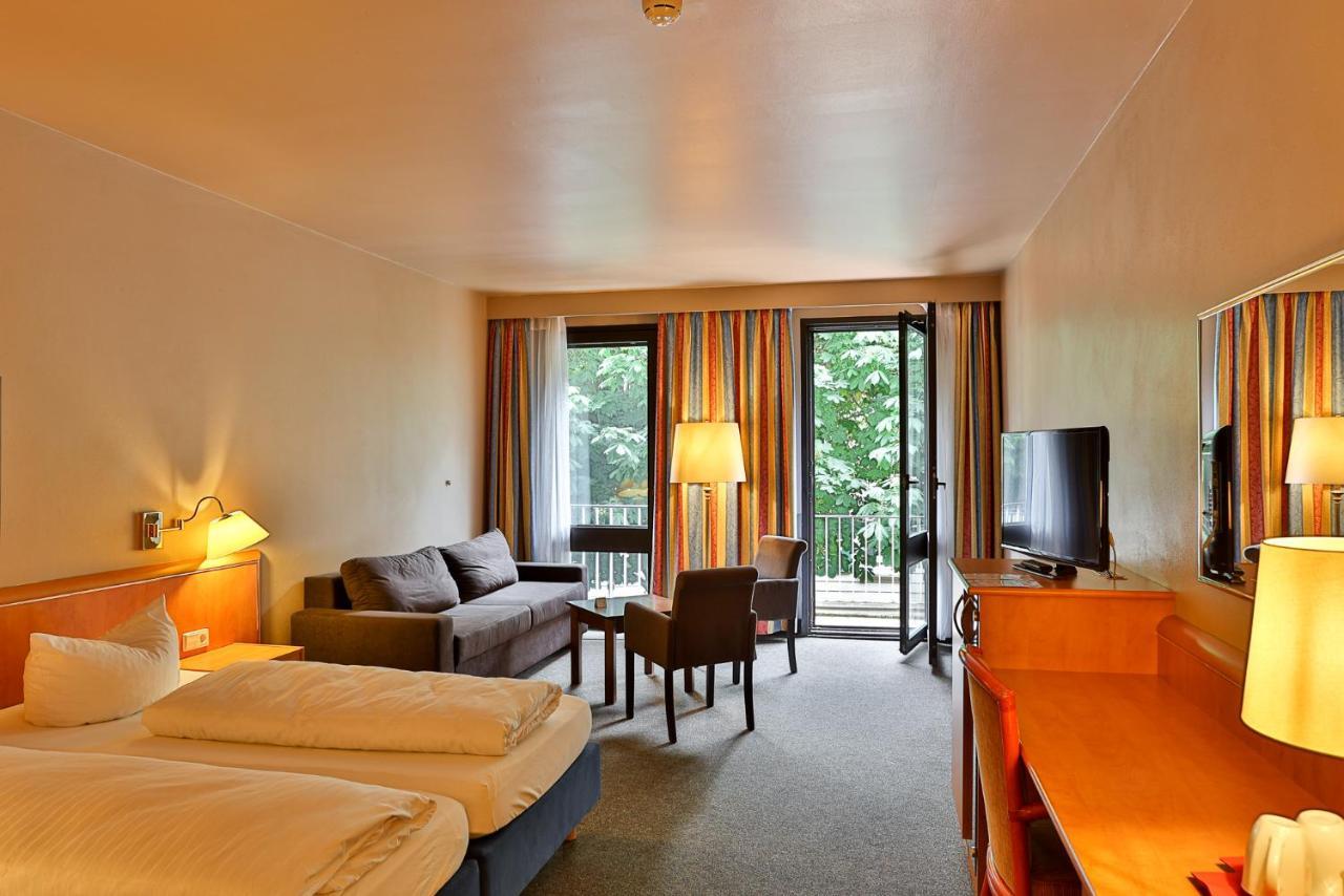 Deluxe Double Room Balcony,1128201264:JPEG