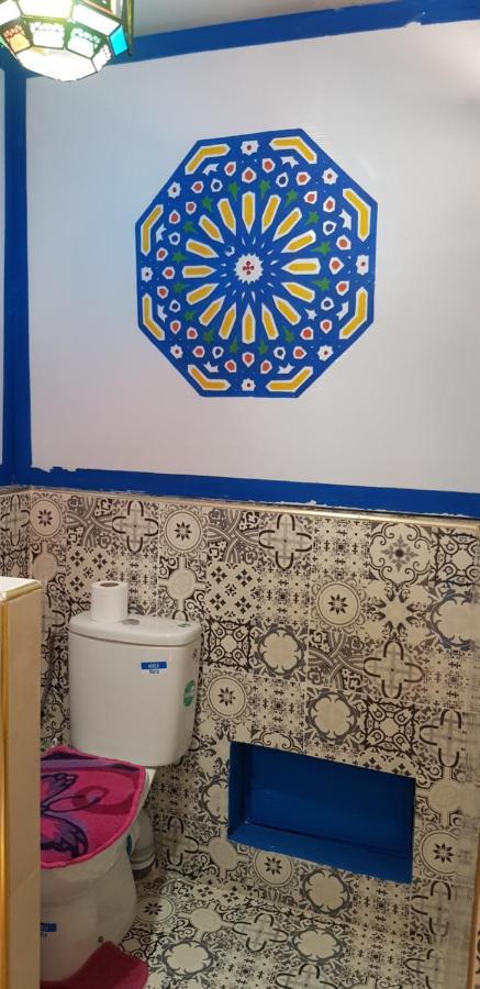 Single Room Shower