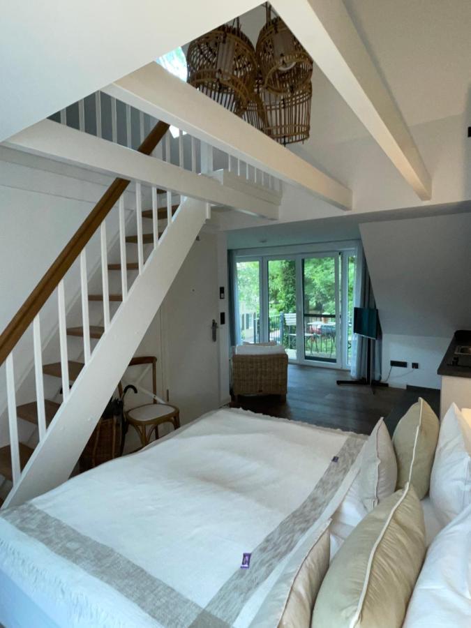 Boardinghouse Appartement im Obergeschoss mit Balkon und Parkblick