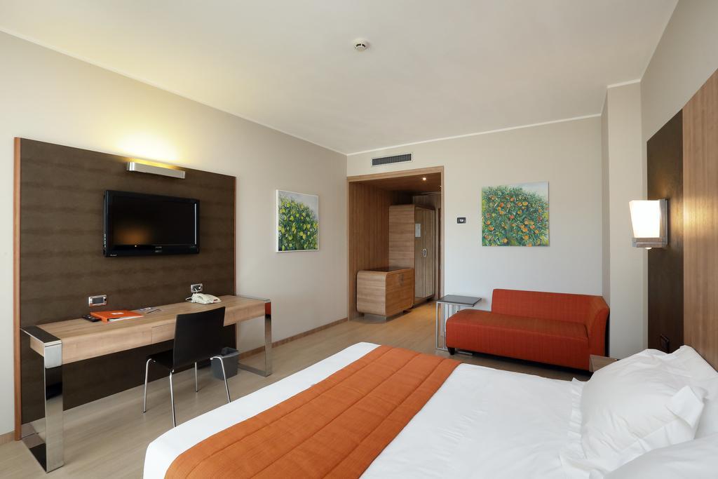 Junior Suite,966650518:JPEG