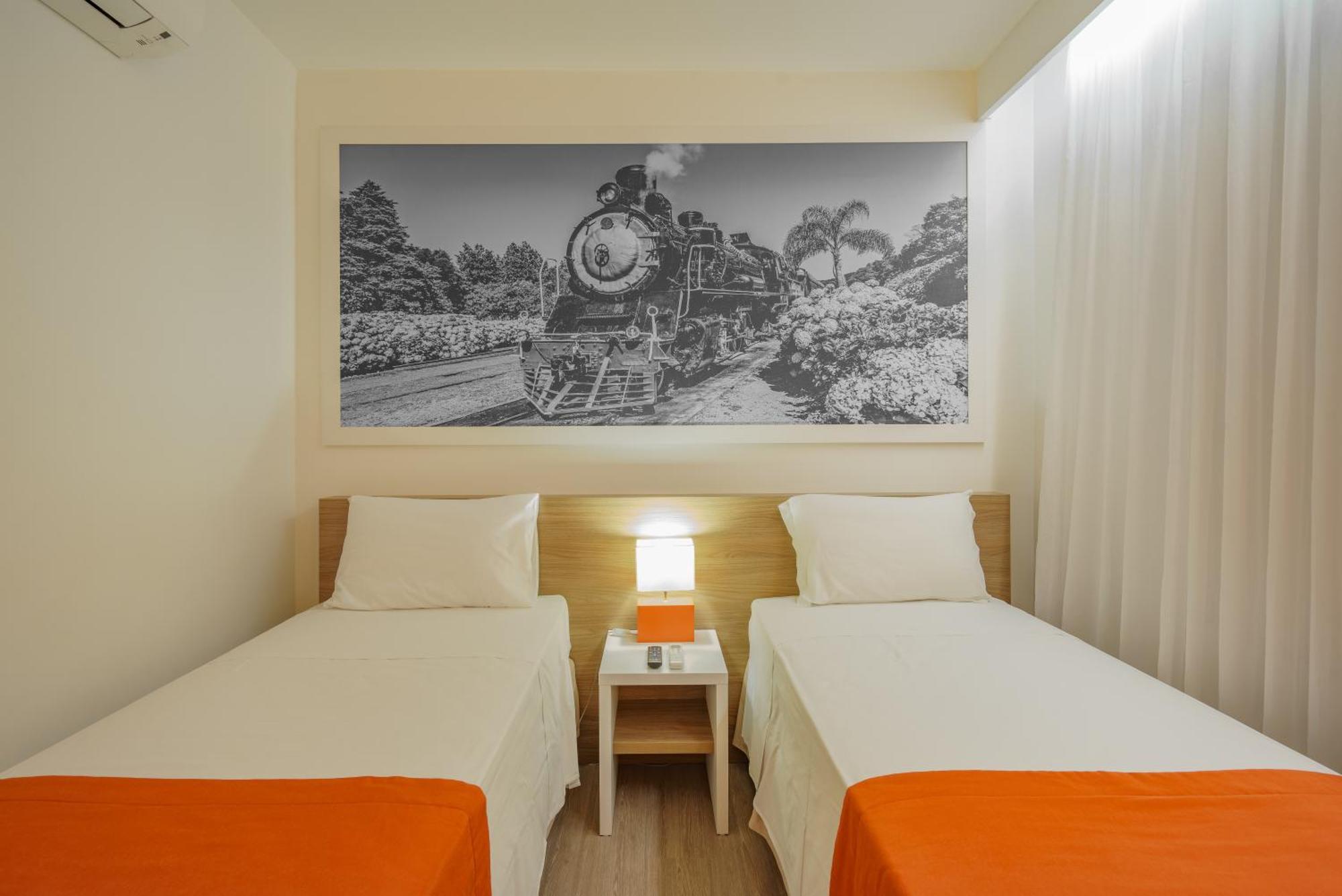 Standard Twin Room,1129038354:JPEG