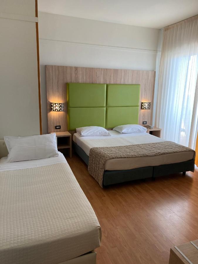 Triple Room Sea View,1421633829:JPEG