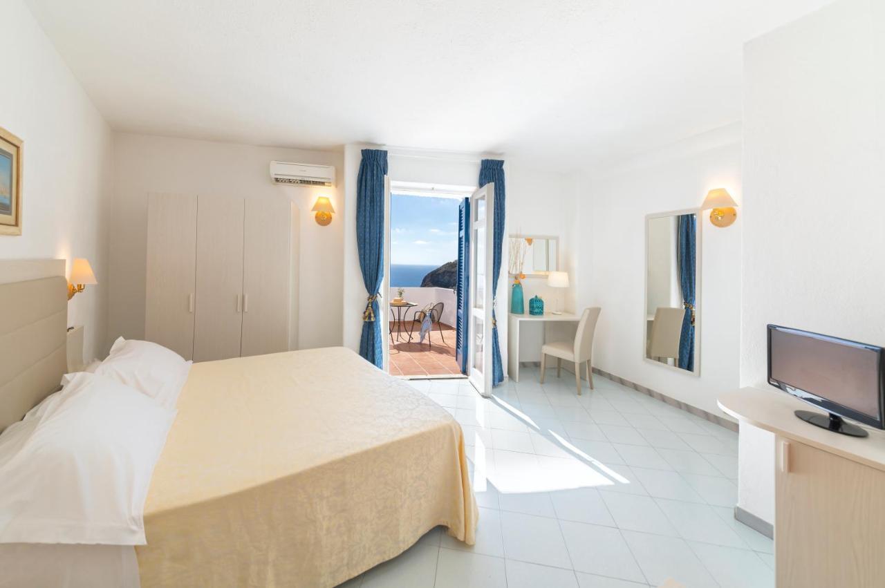 Deluxe Double Room Balcony Sea View