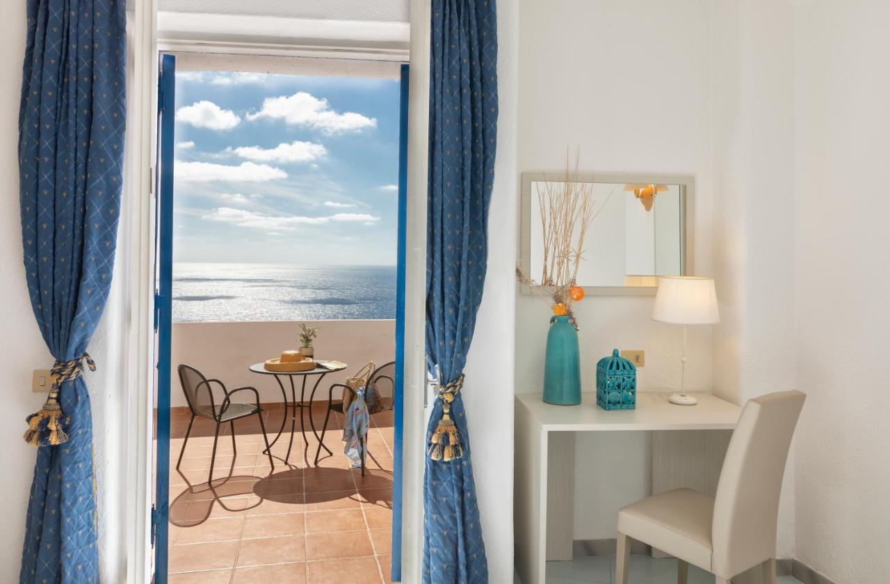 Deluxe Double Room Balcony Sea View