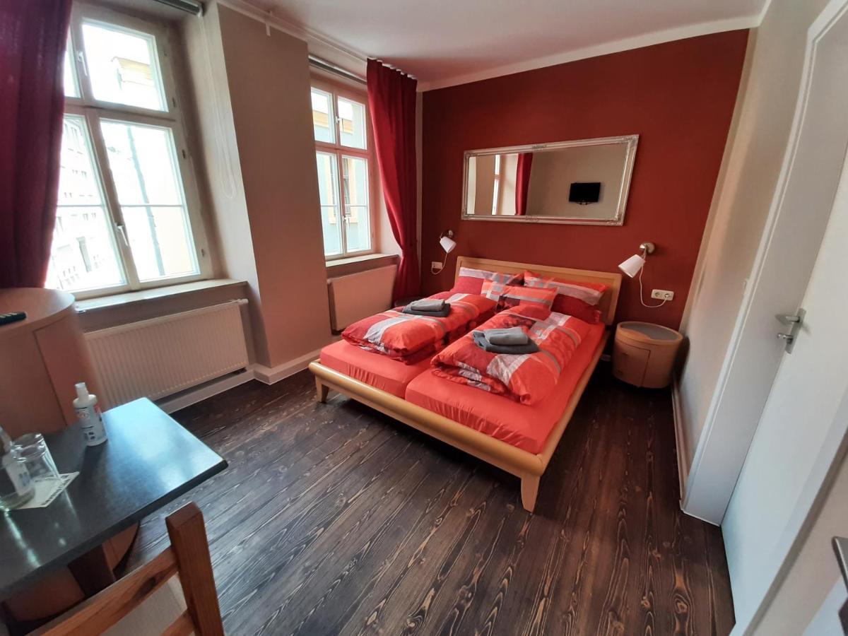 Double Room Private Bathroom