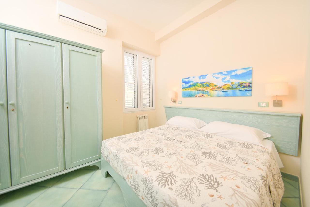 Standard Double Room,1129580760:JPEG