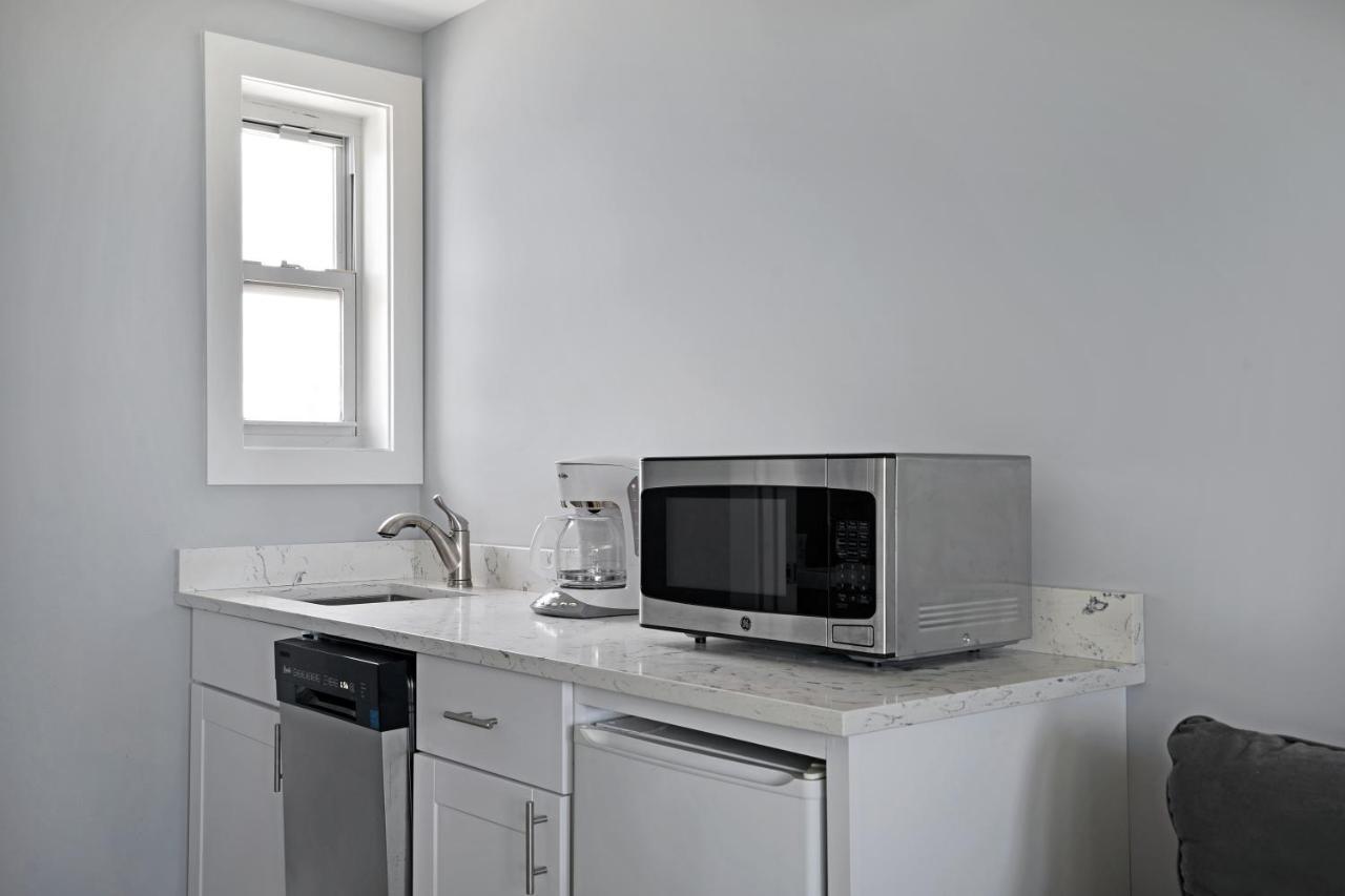 Superior Studio