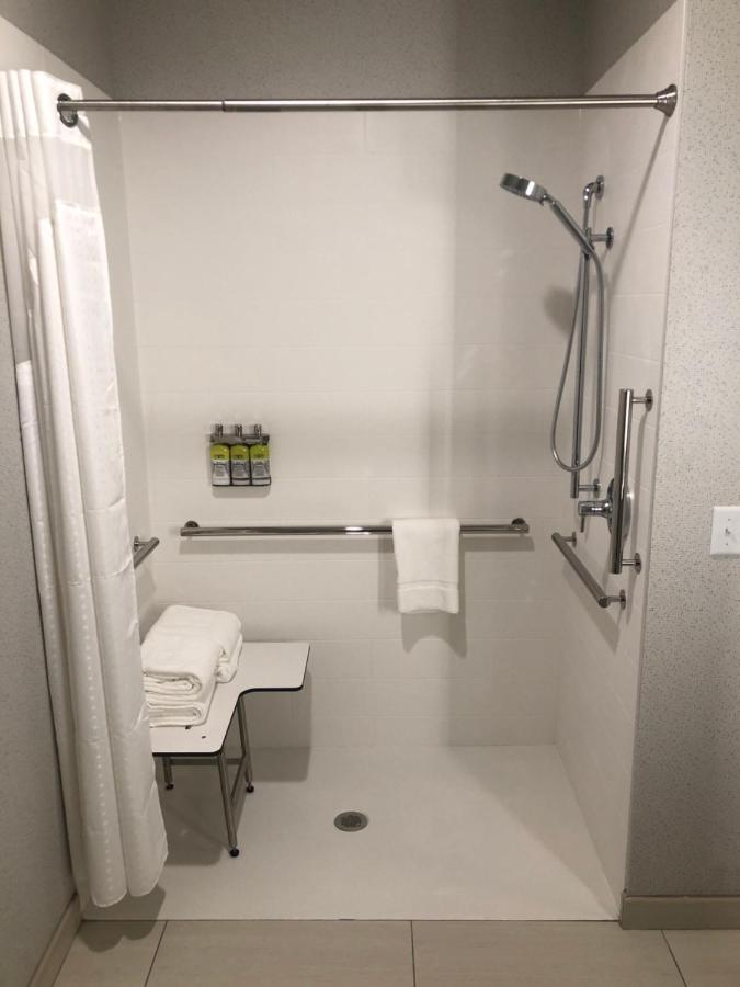 King Room Hearing Accessible
