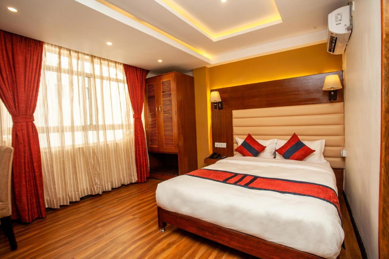 Deluxe Double Room Complimentary Airport Pick up or Drop