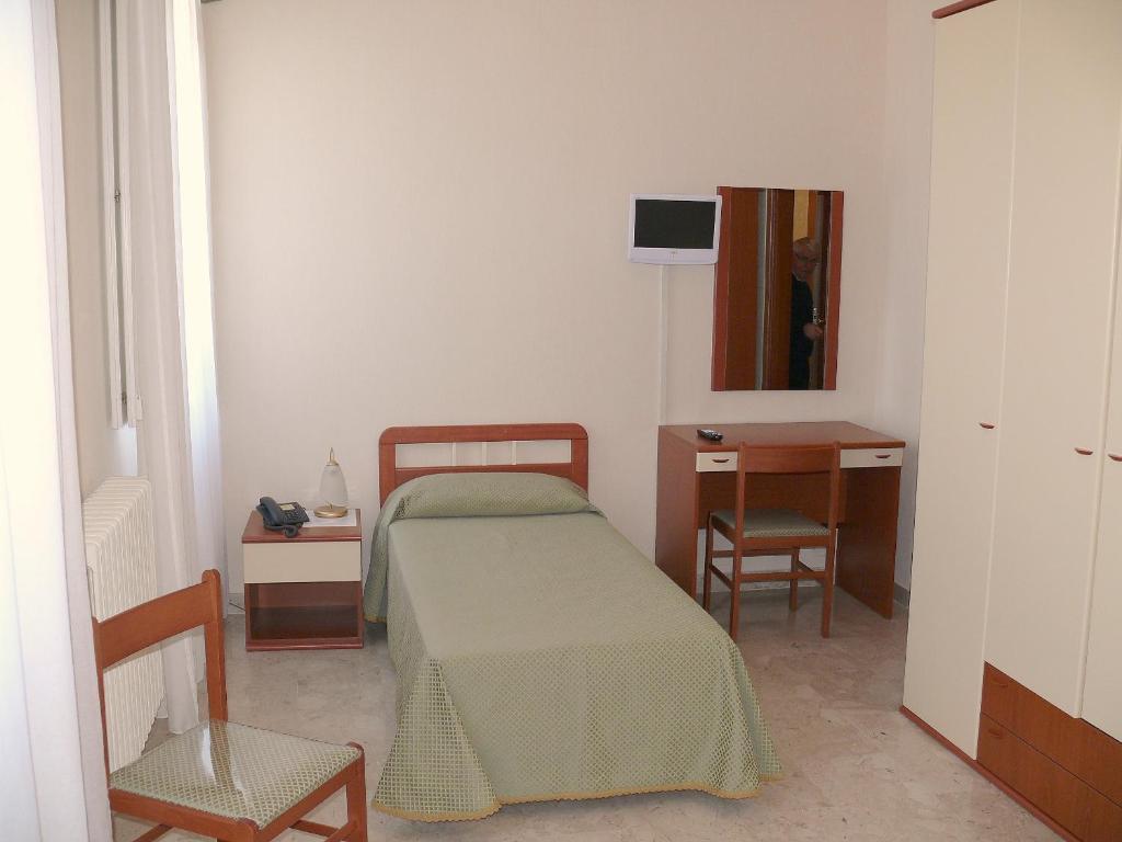 Quadruple Room,11308955:JPEG