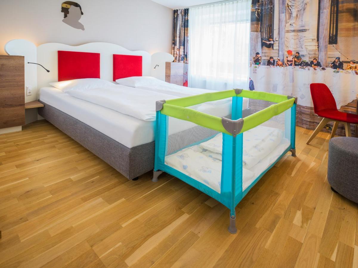 Double Room,1191835474:JPEG