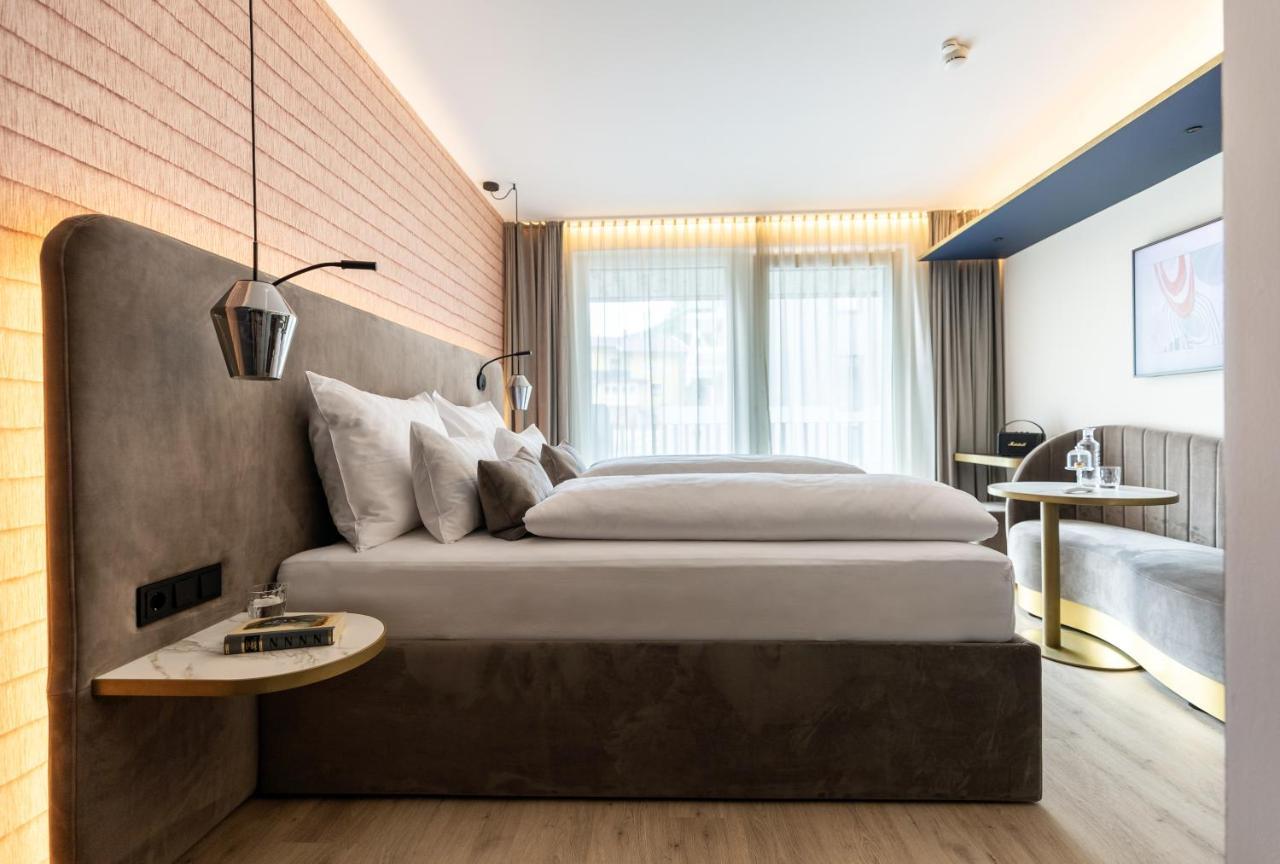 Double Room,1500258607:JPEG