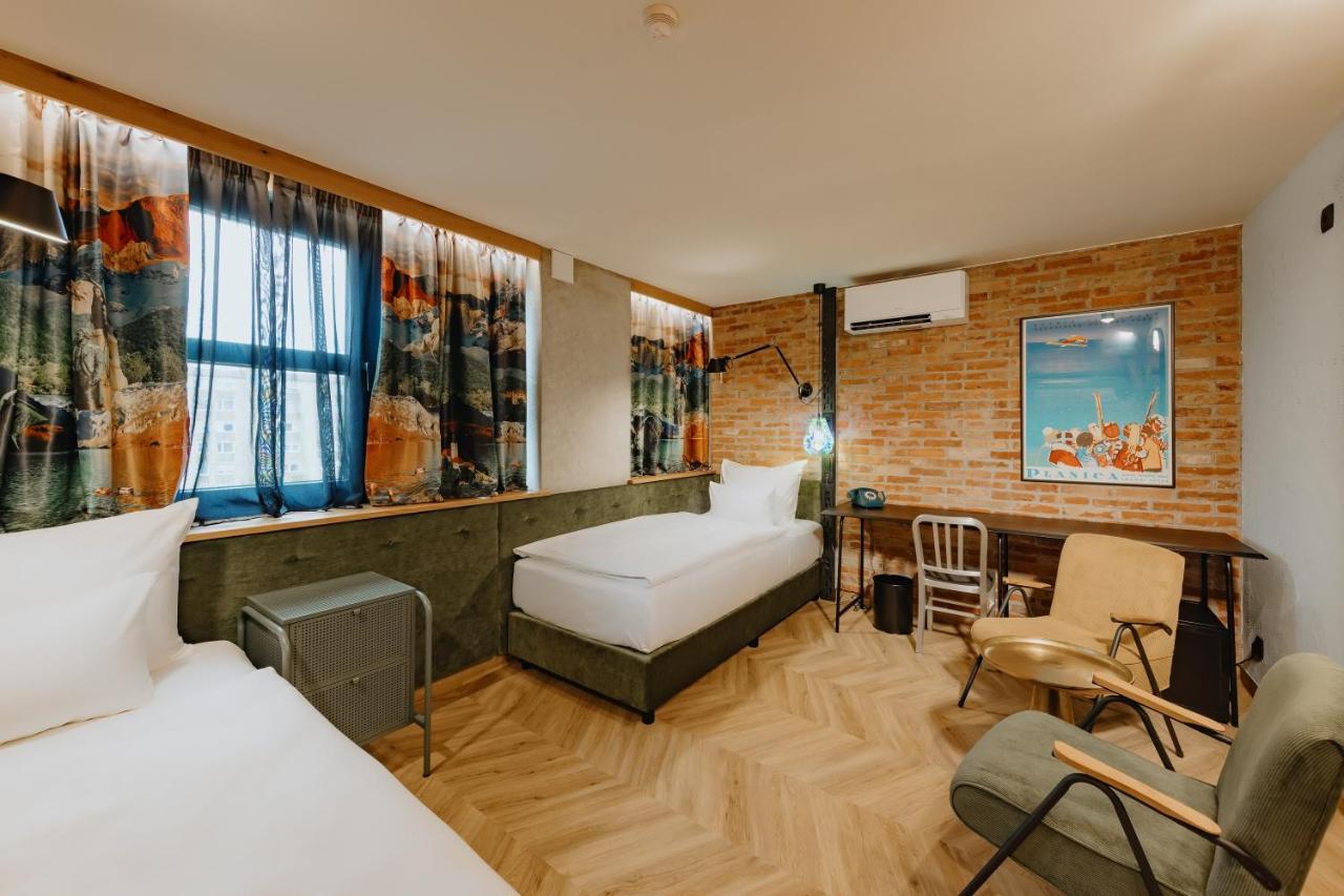 Twin Room