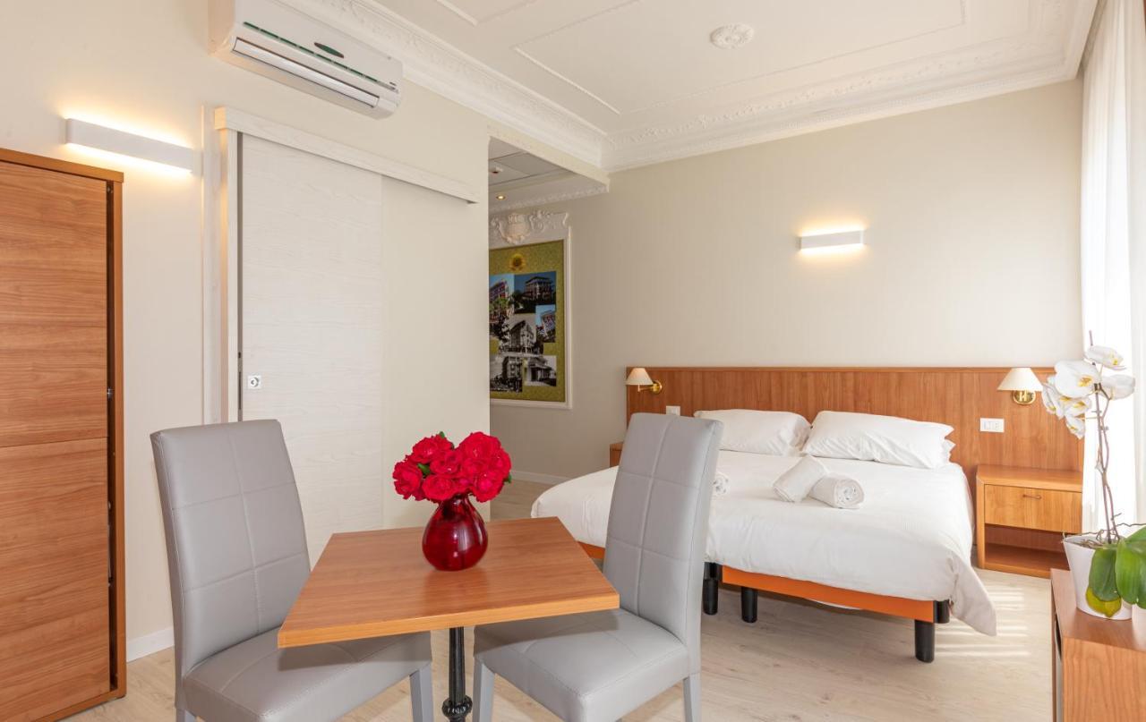 Deluxe Quadruple Room Sea View