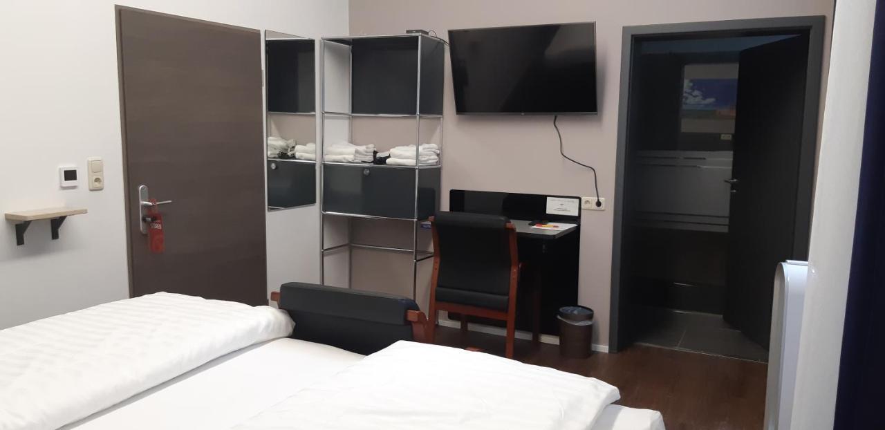 Double Room Private Bathroom