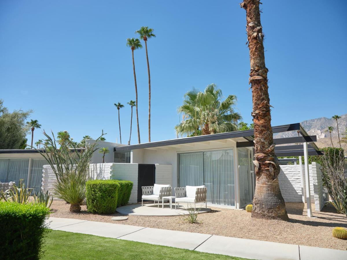Premier Bungalow Pool View,1132943439:JPEG