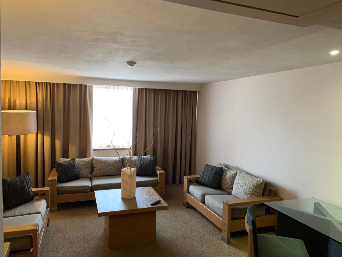 Junior Suite,1208222263:JPEG