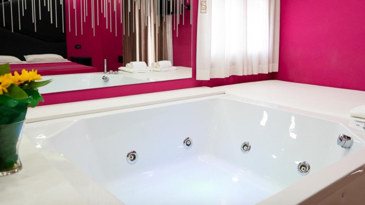 Suite Hot Tub
