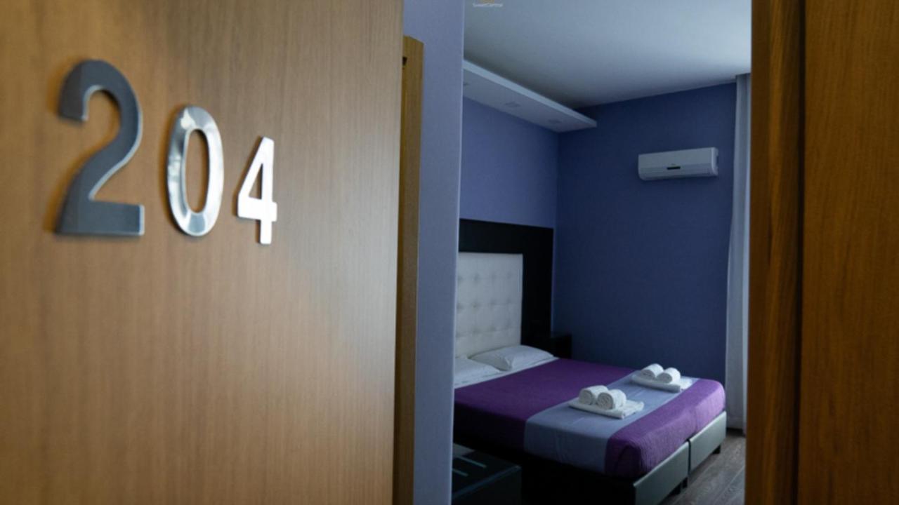 Double Room Private Bathroom