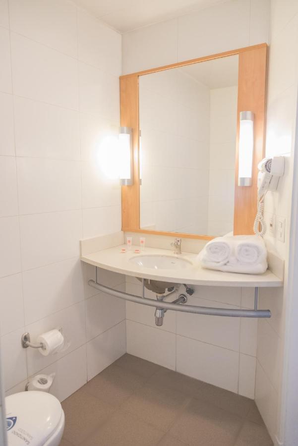 Standard Queen Room,1645671280:JPEG