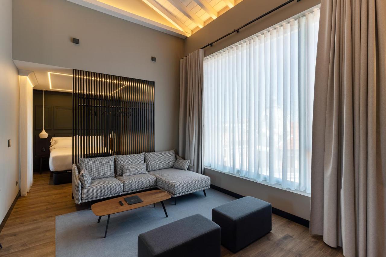 Penthouse Apartment