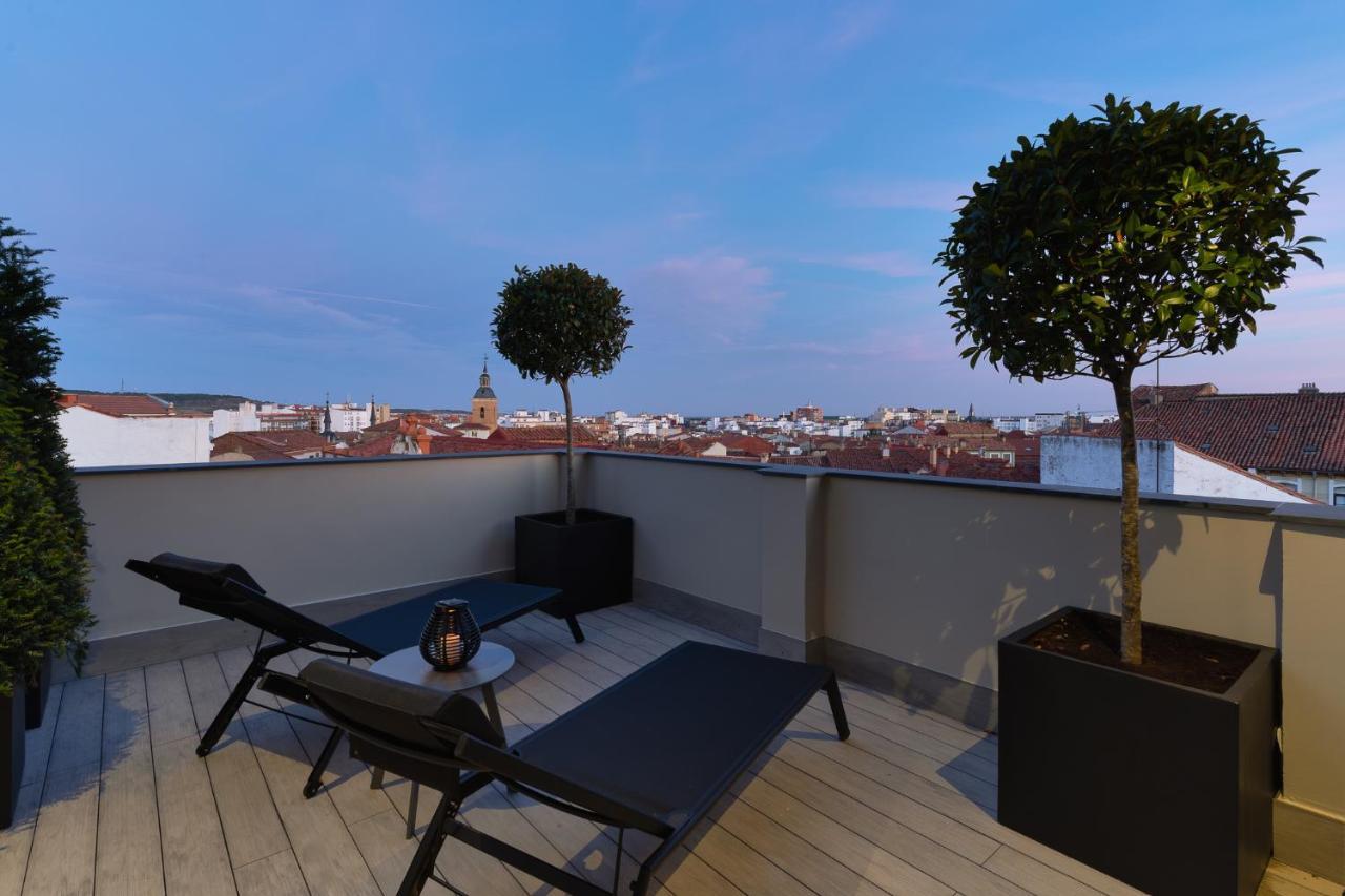 Penthouse Apartment