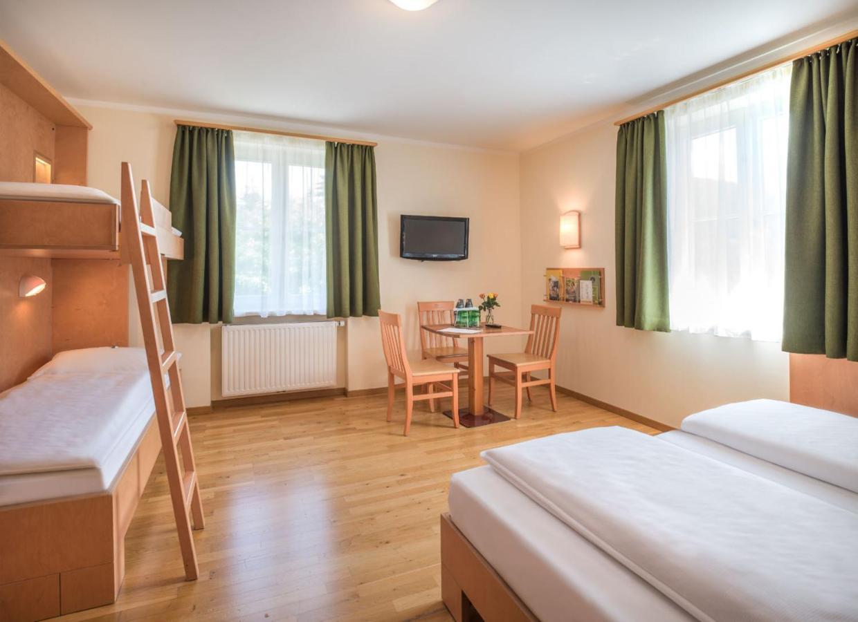 Quadruple Room,1138892593:JPEG