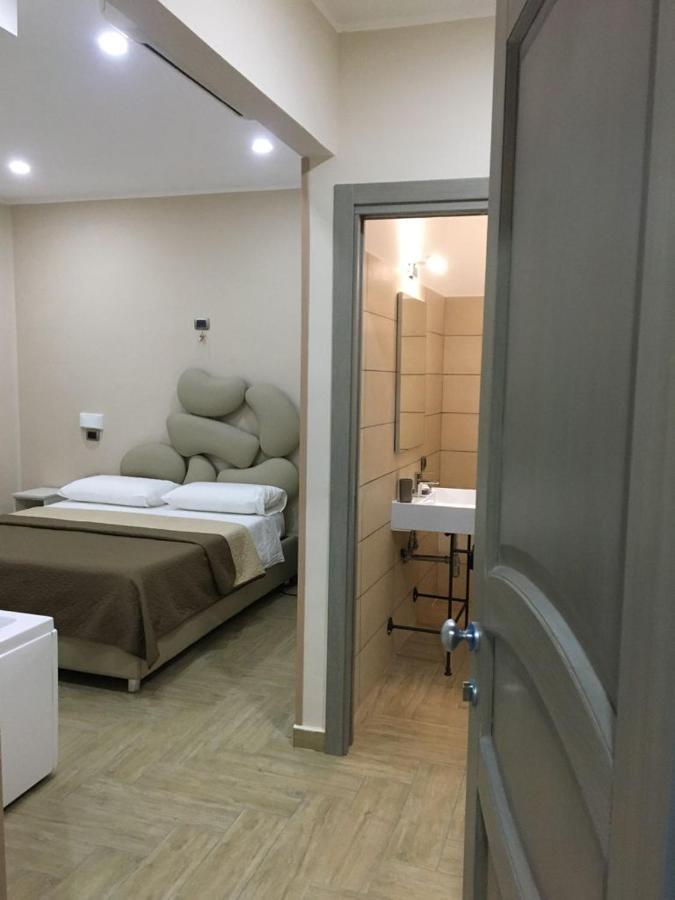 King Suite Spa Bath,1036497268:JPEG