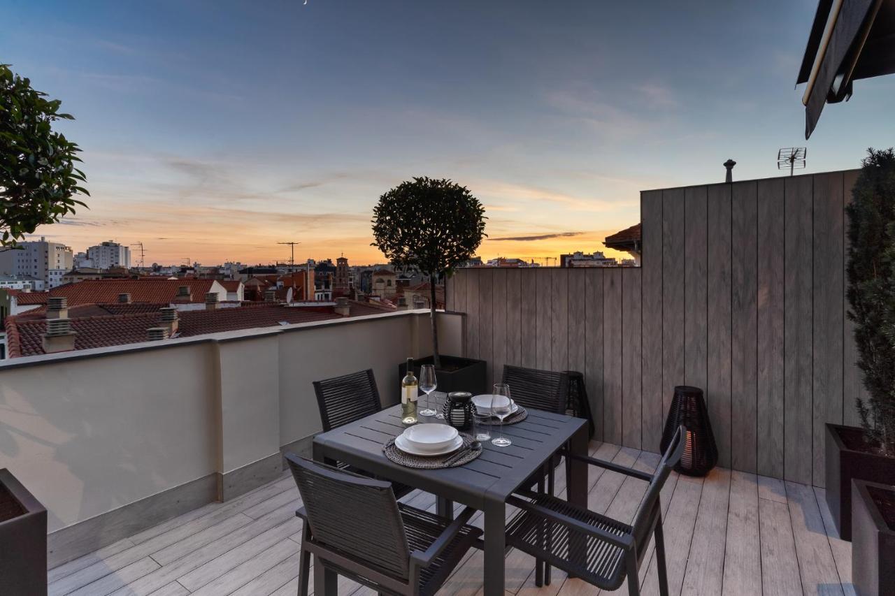 Penthouse Apartment