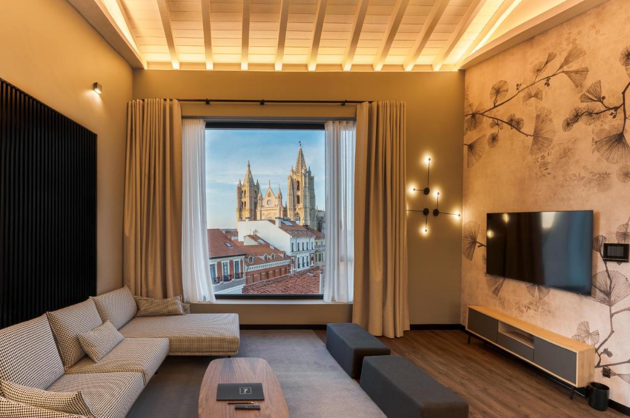 Penthouse Apartment