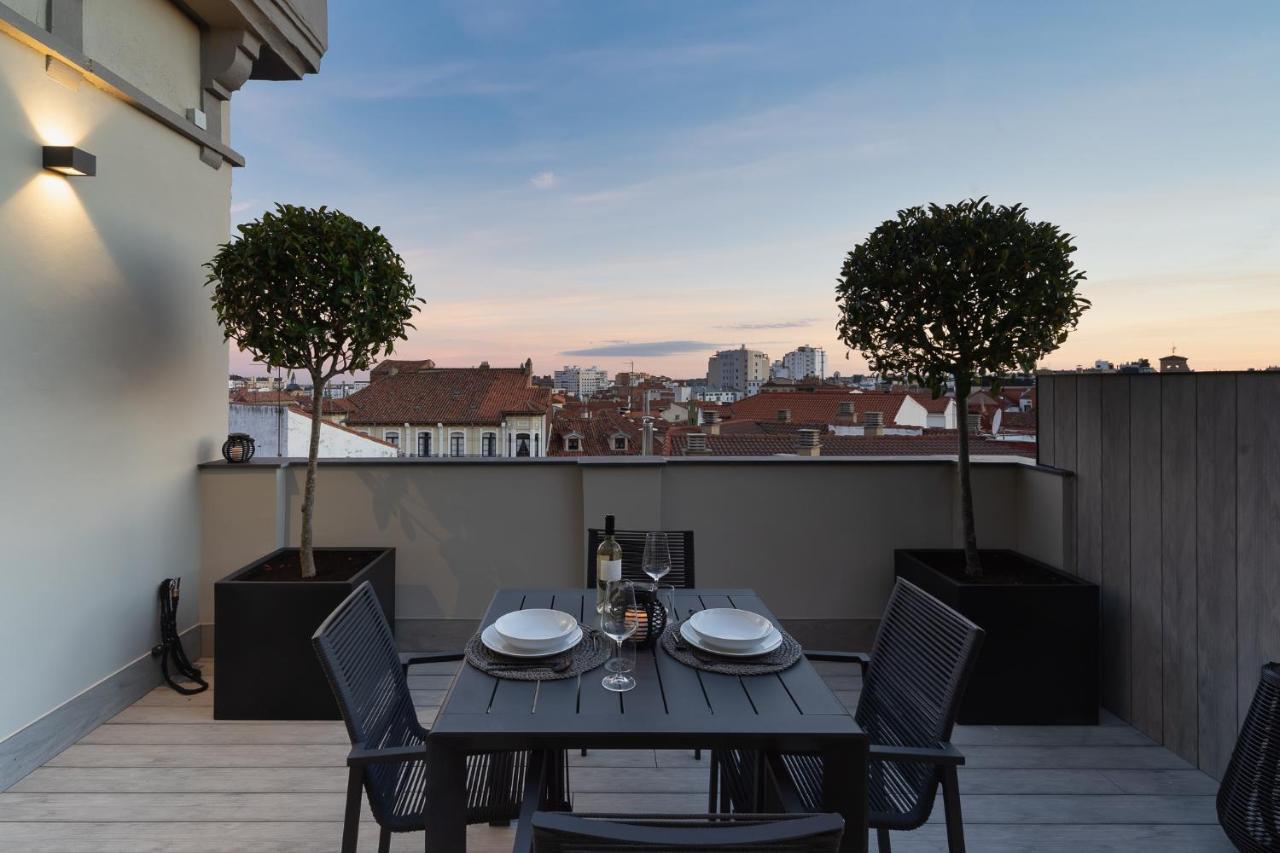 Penthouse Apartment