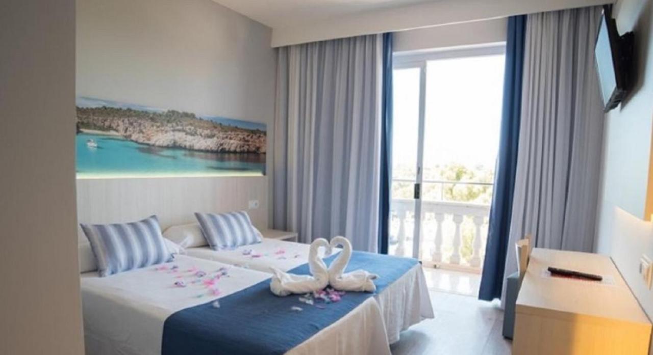 Double Room Pool View