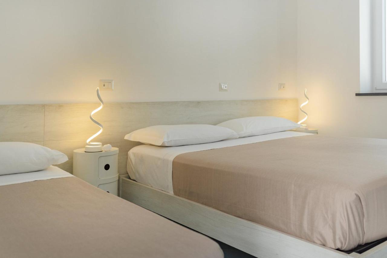 Triple Room,1138713685:JPEG