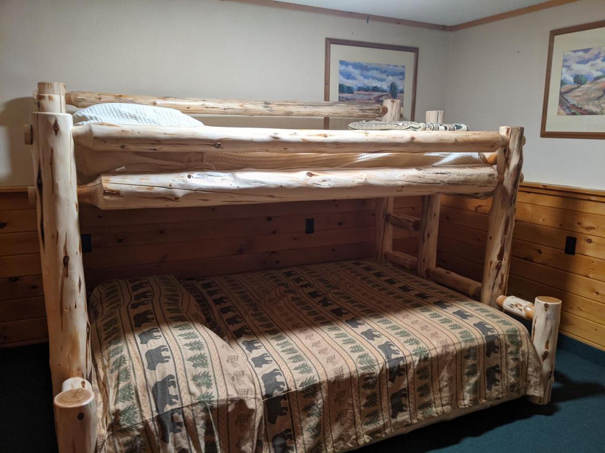 Deluxe Double Room Extra Bed