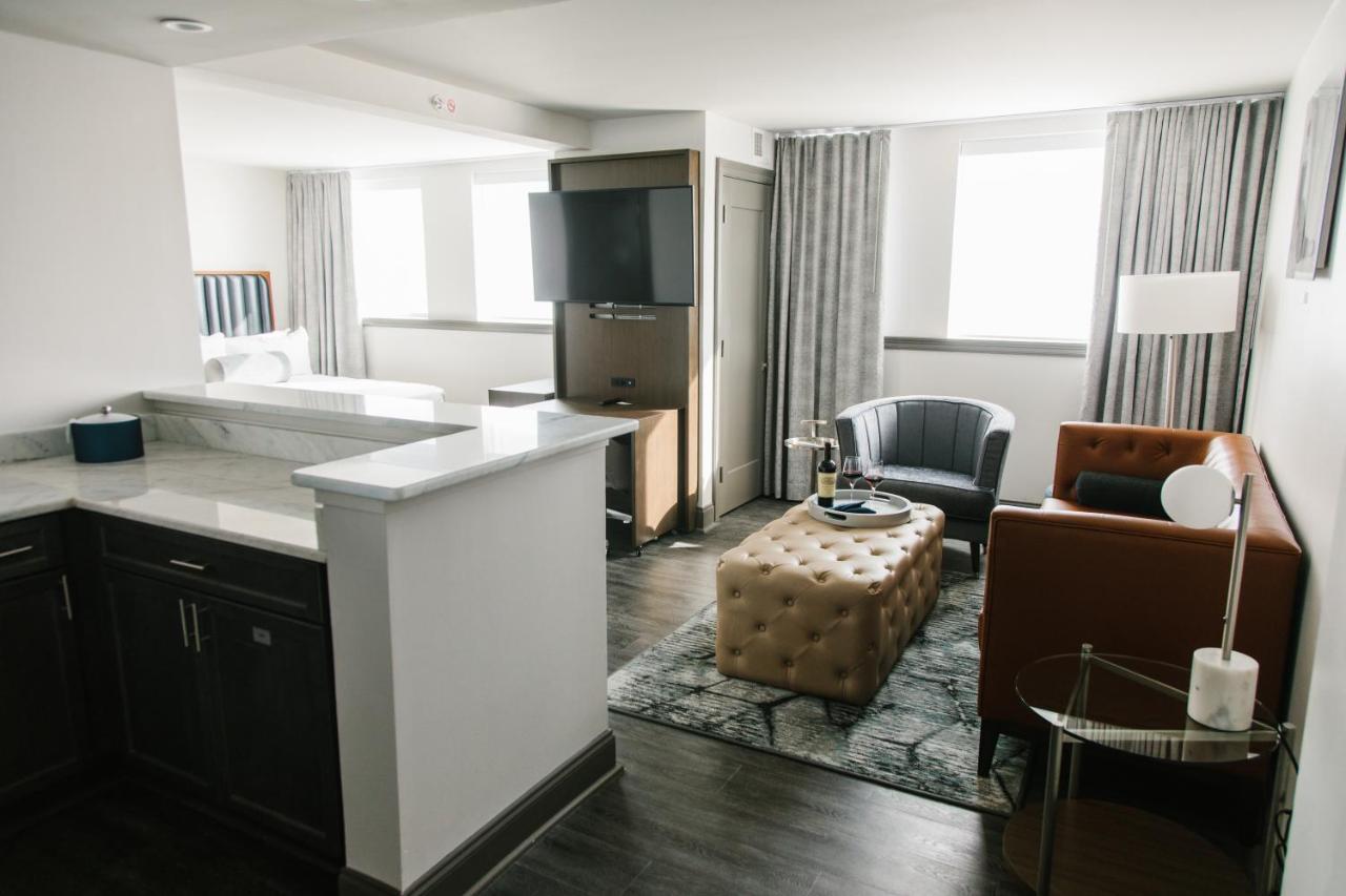 King Deluxe Suite