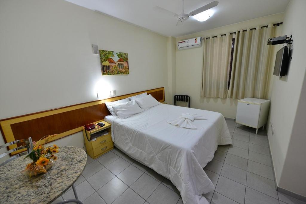 Double or Twin Room Private Bathroom