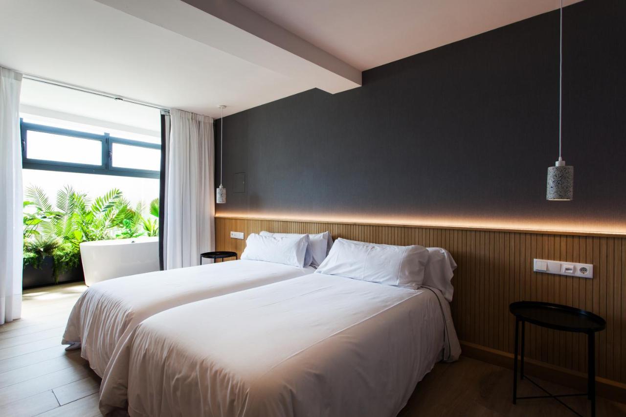 Premium Double Room Bath Exenta
