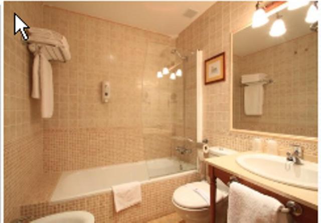 Two-Bedroom Apartment,410783814:JPEG
