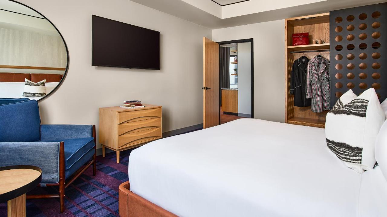 King Suite