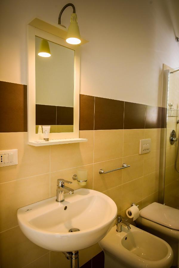 Double Room,1140991714:JPEG