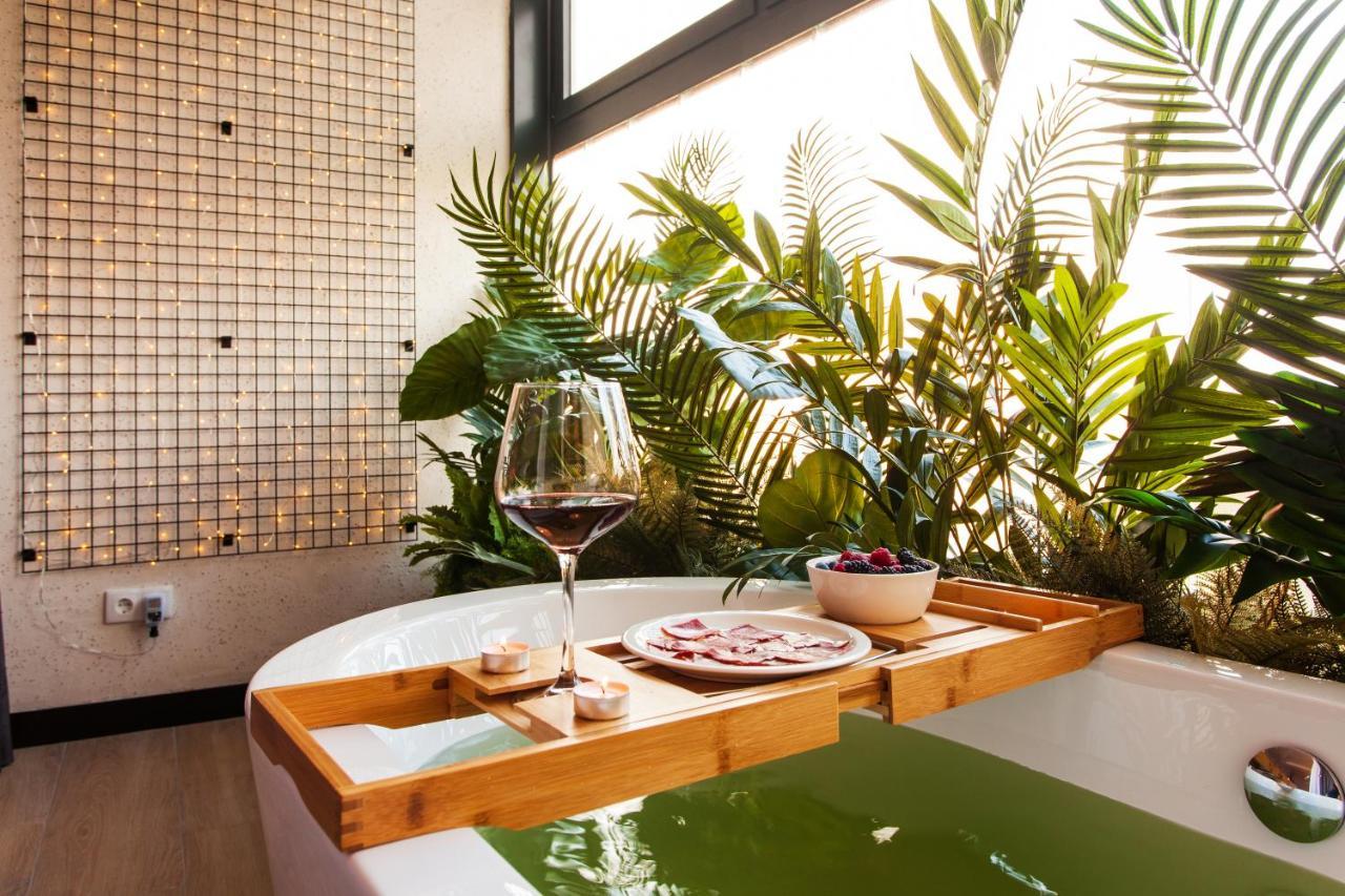 Premium Double Room Bath Exenta