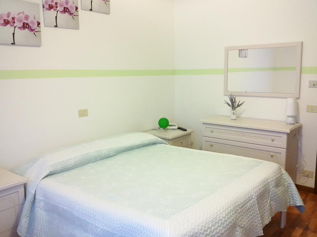 Triple Room,114185219:JPEG