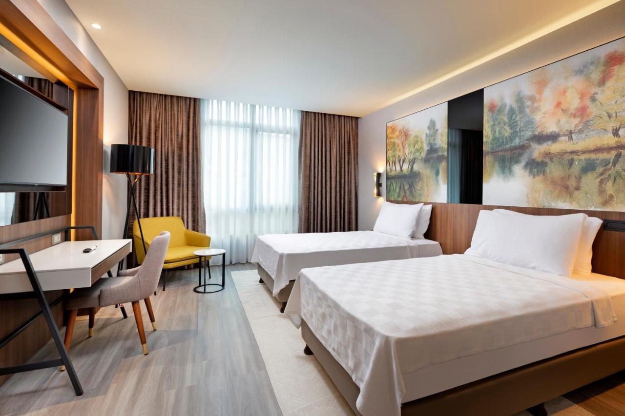 Deluxe Single Room