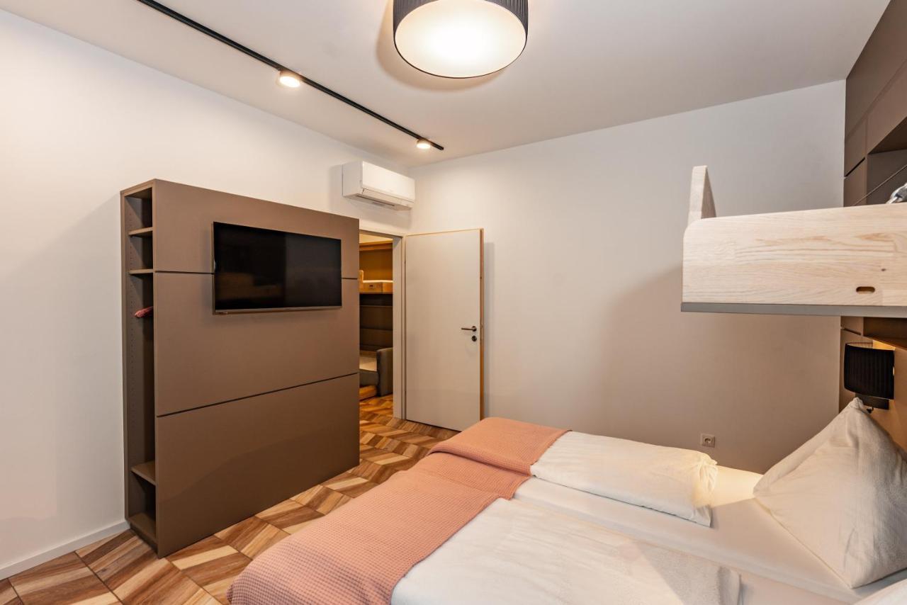 Standard Suite