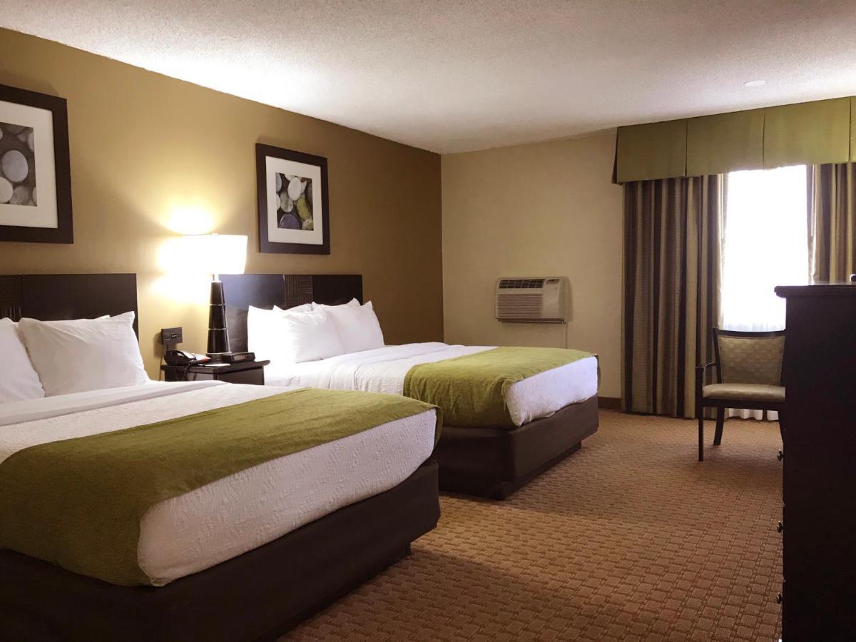 Queen Double Room