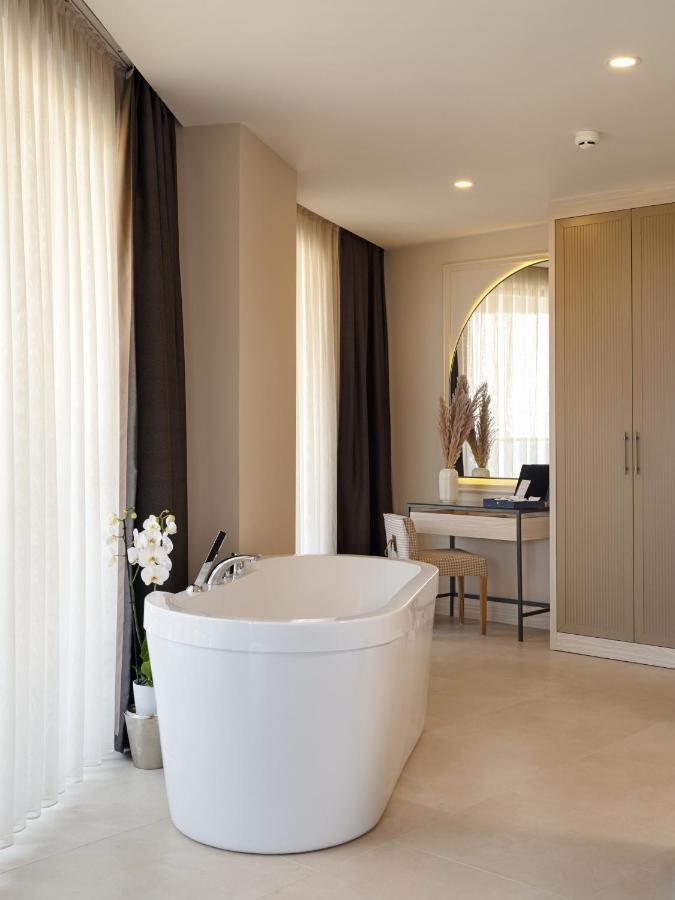 Breeze Suite