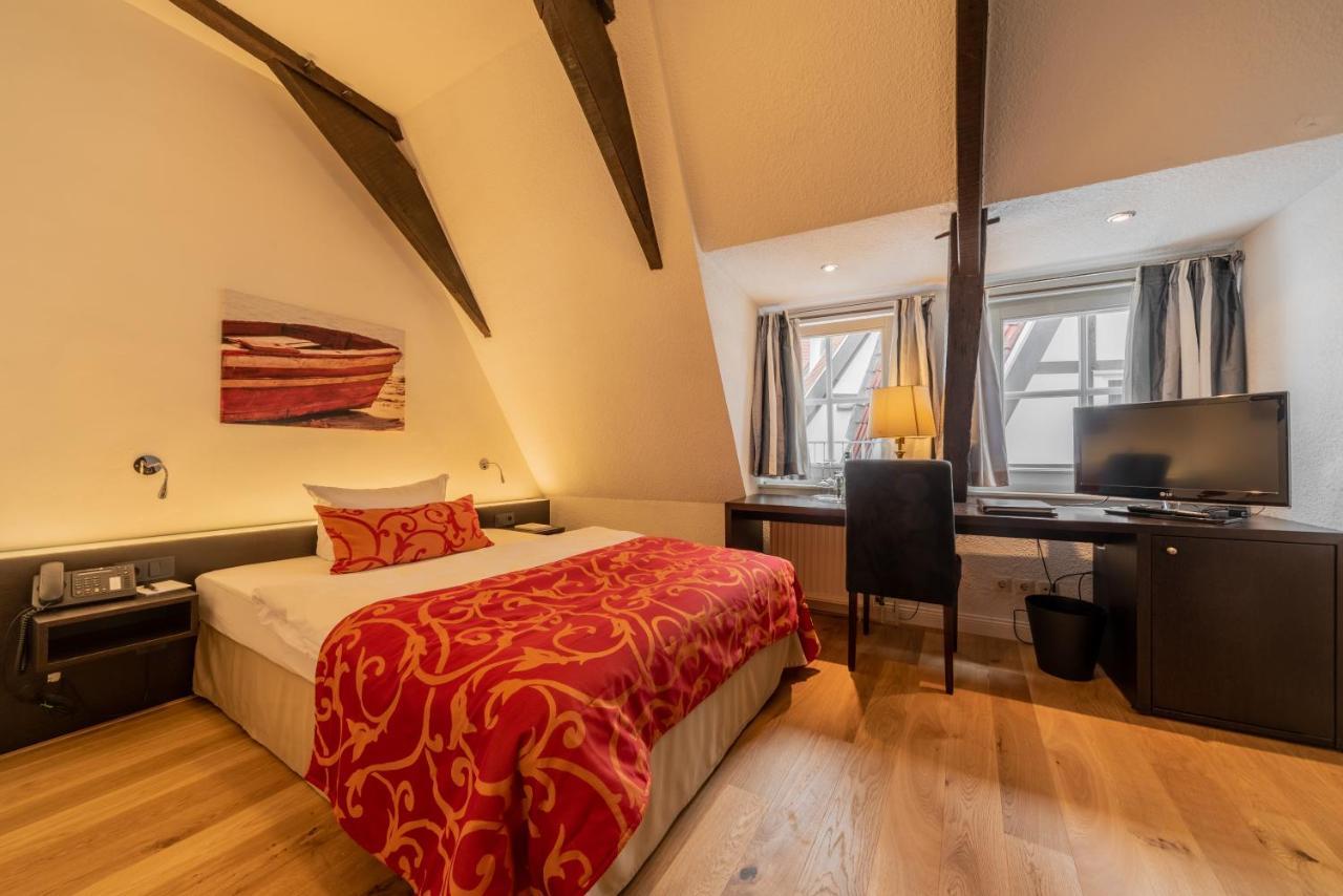 Single Room,1142041720:JPEG