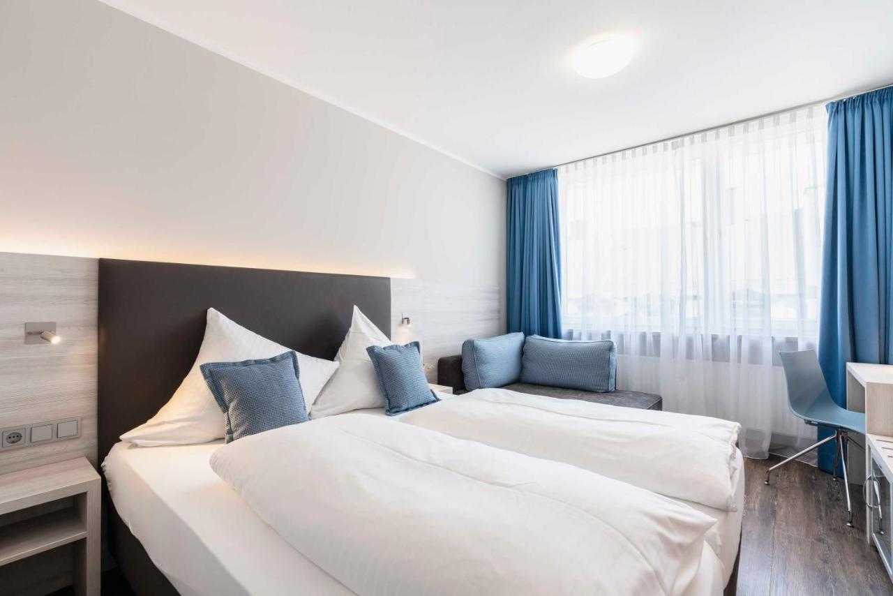 Double or Twin Room,1142063578:JPEG