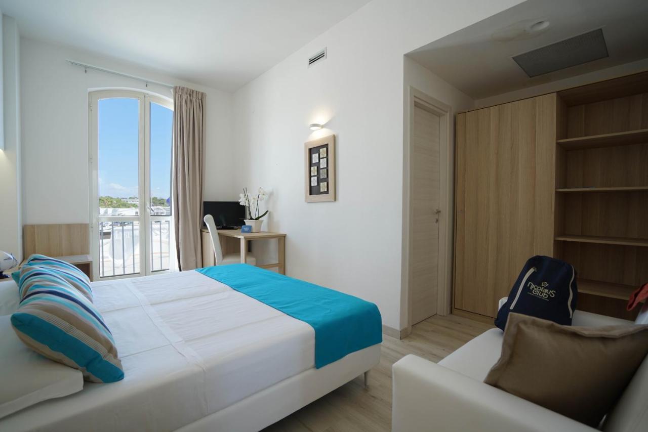 Double or Twin Room,254789113:JPEG